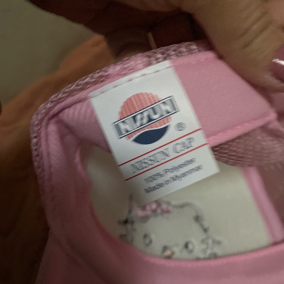 Nissun hello Kitty cap - Picture 5 of 6